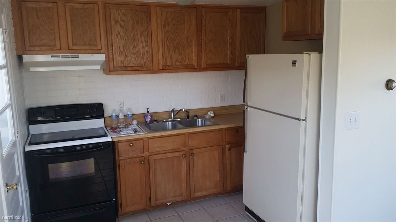 613 Easton Rd - Photo 2 of 6