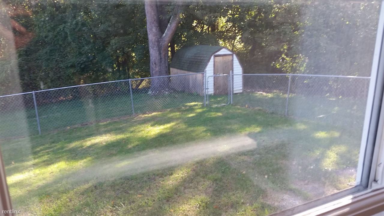 613 Easton Rd - Photo 3 of 6