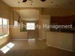 5126 E Diamond Ave - Photo 3 of 12
