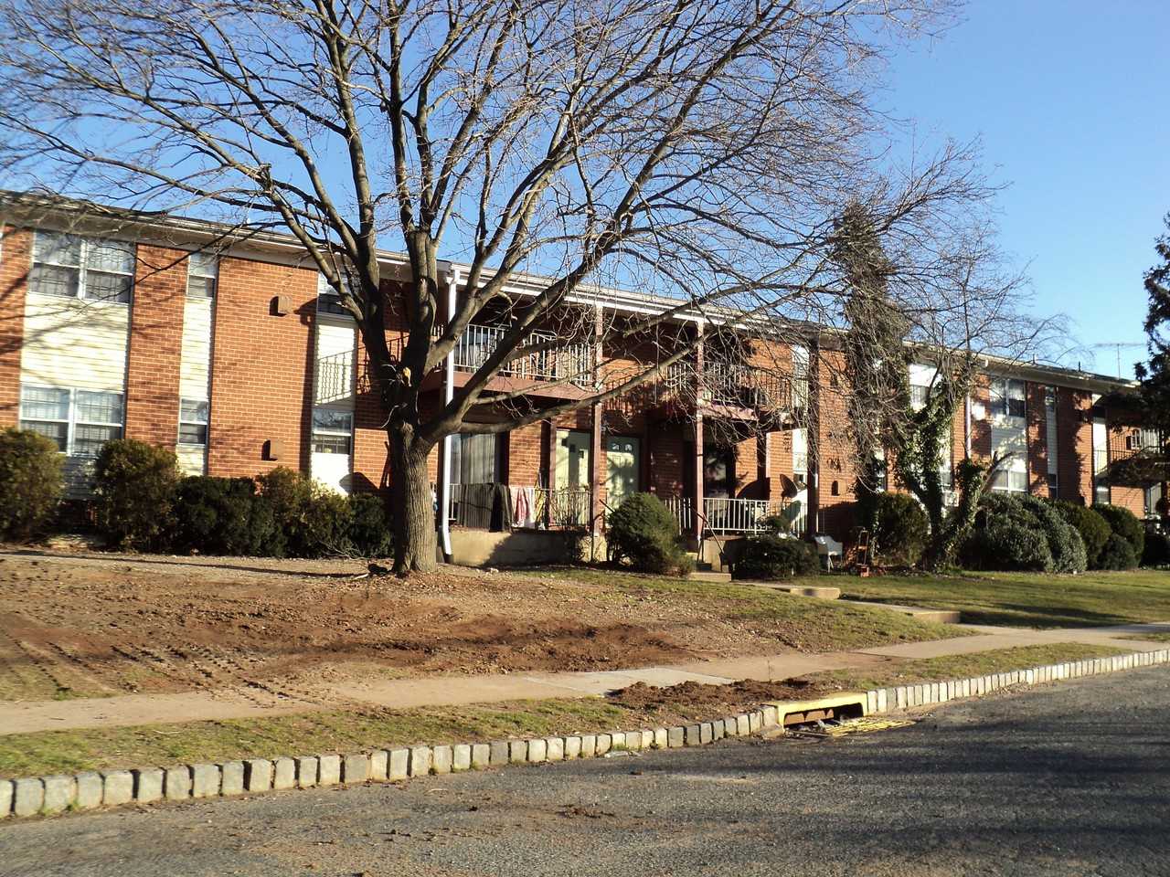 Tov Manor Ask about our specials! Apartments 19 Phelps Ave, New