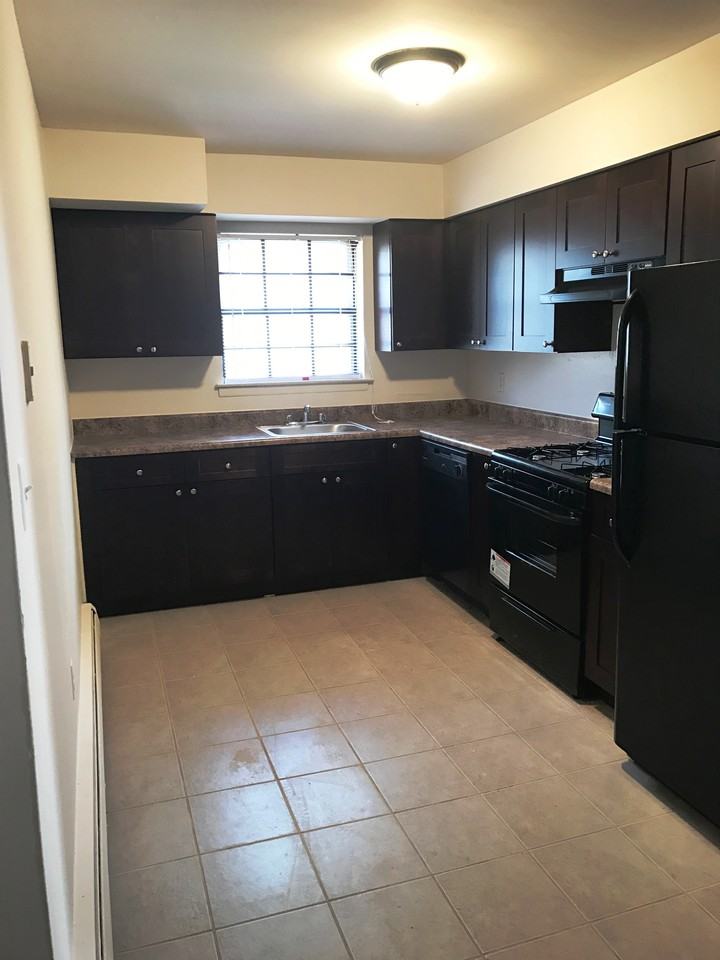 Tov Manor - Ask about our specials! - Photo 2 of 19