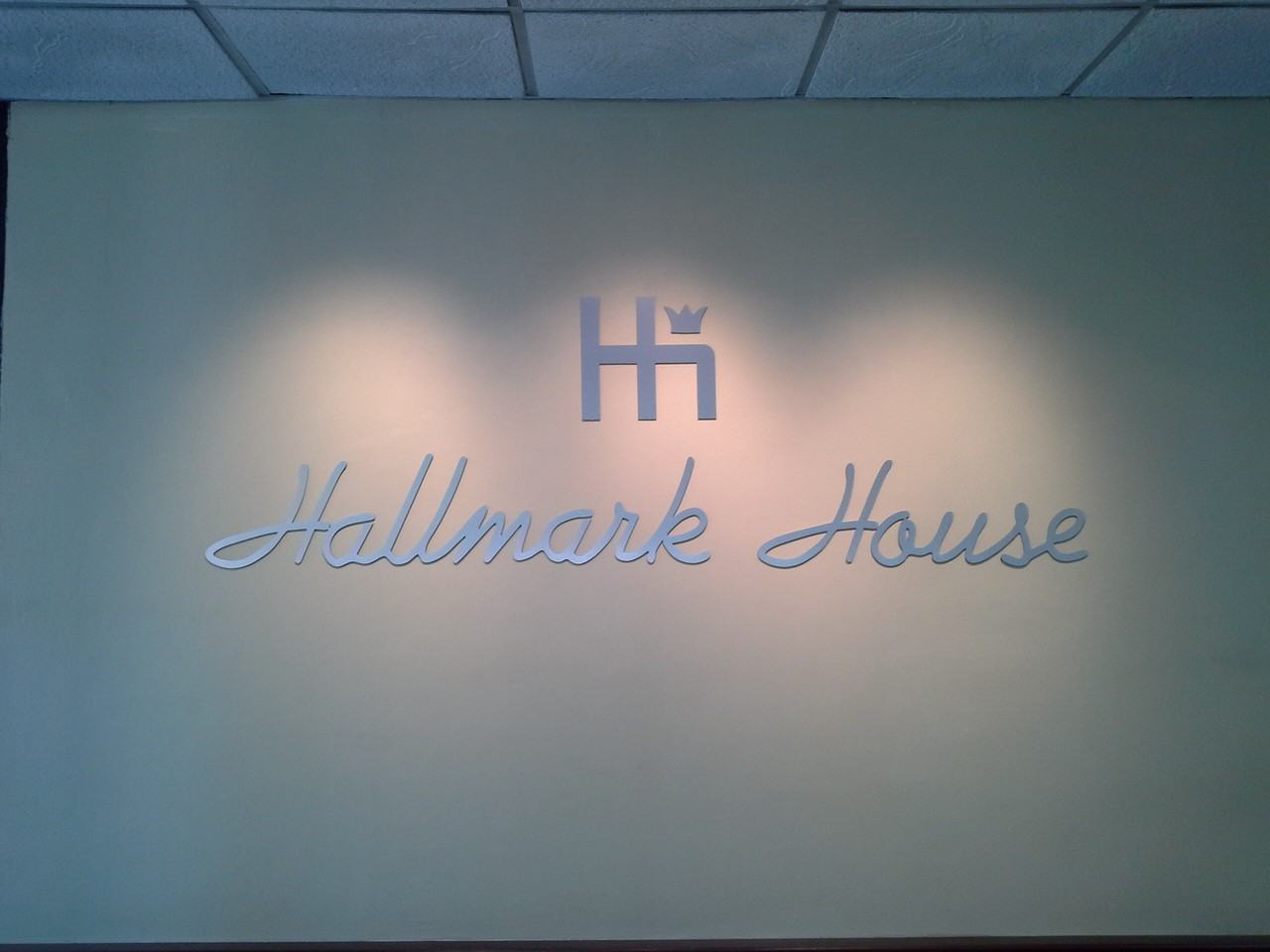 Hallmark House - Photo 3 of 47