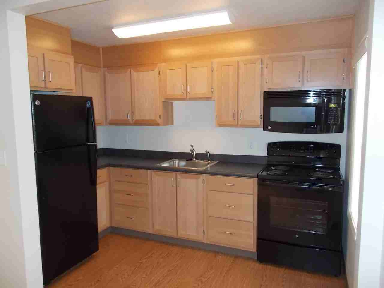 Lake Washington Apts. - Photo 3 of 25