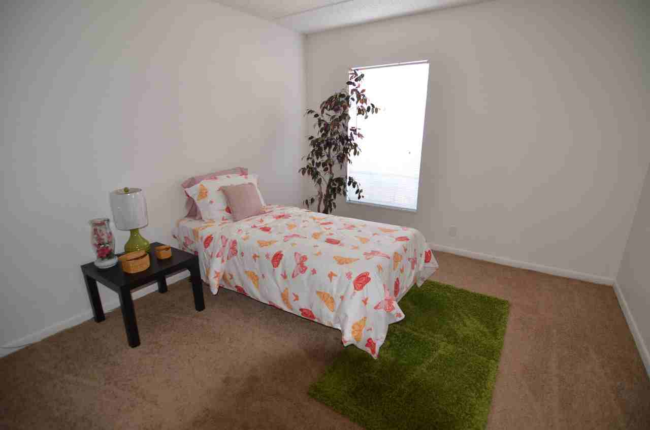 Three Fountains Apts - Photo 3 of 19