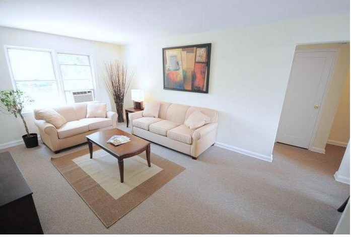 Lockwood Village - Photo 2 of 7