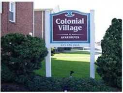 Colonial Village Apartments - Photo 3 of 8