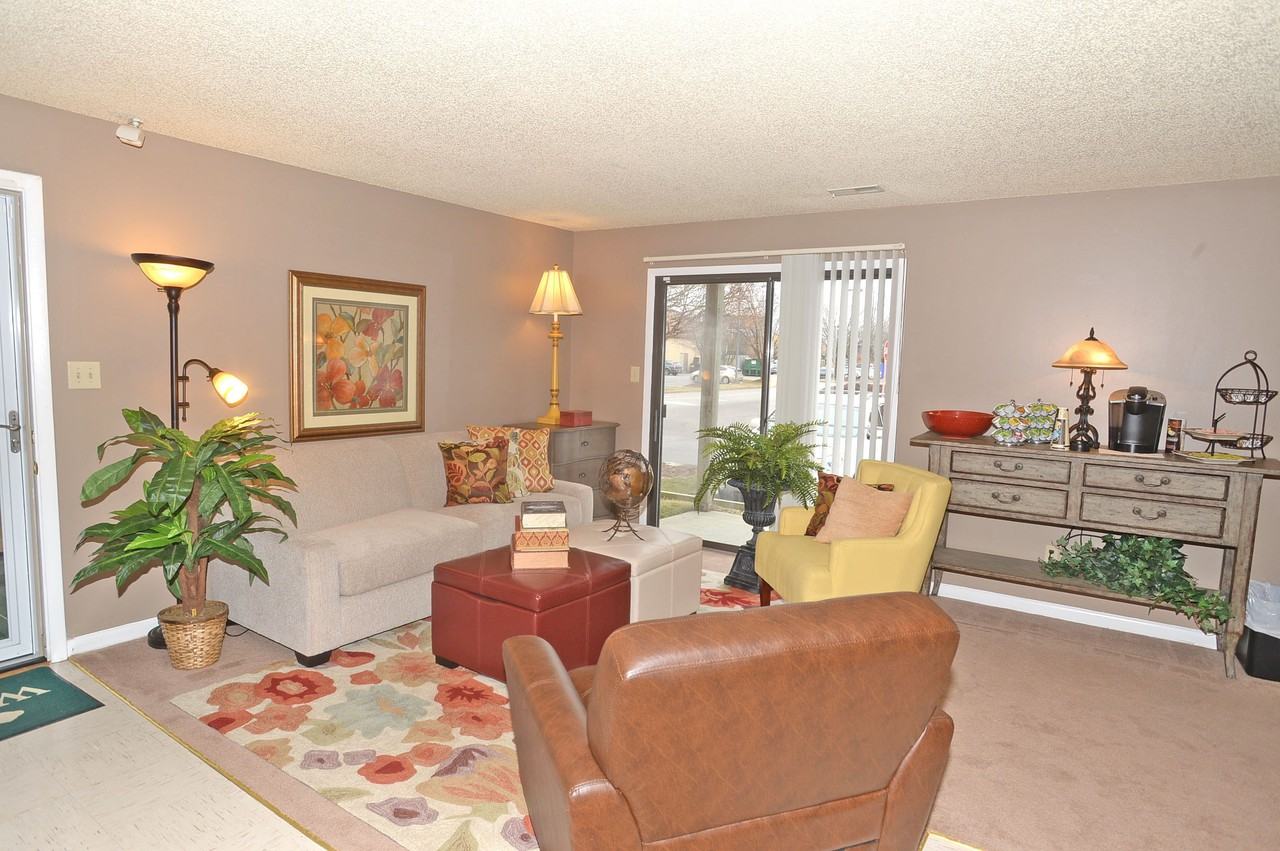 Hampton Harbor - Photo 2 of 29