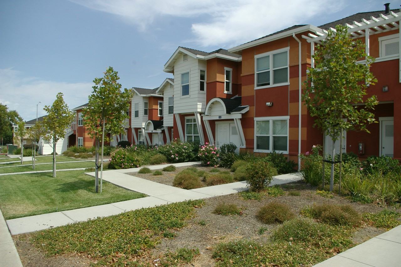 De Anza Gardens - Photo 3 of 30