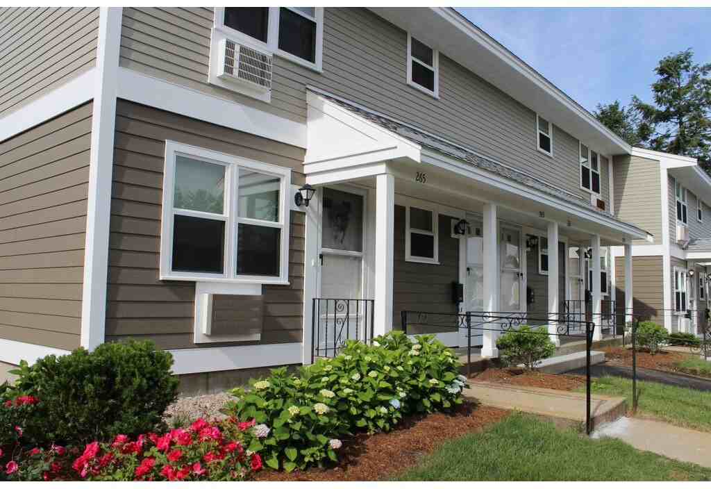Georgetowne Homes - Photo 3 of 16