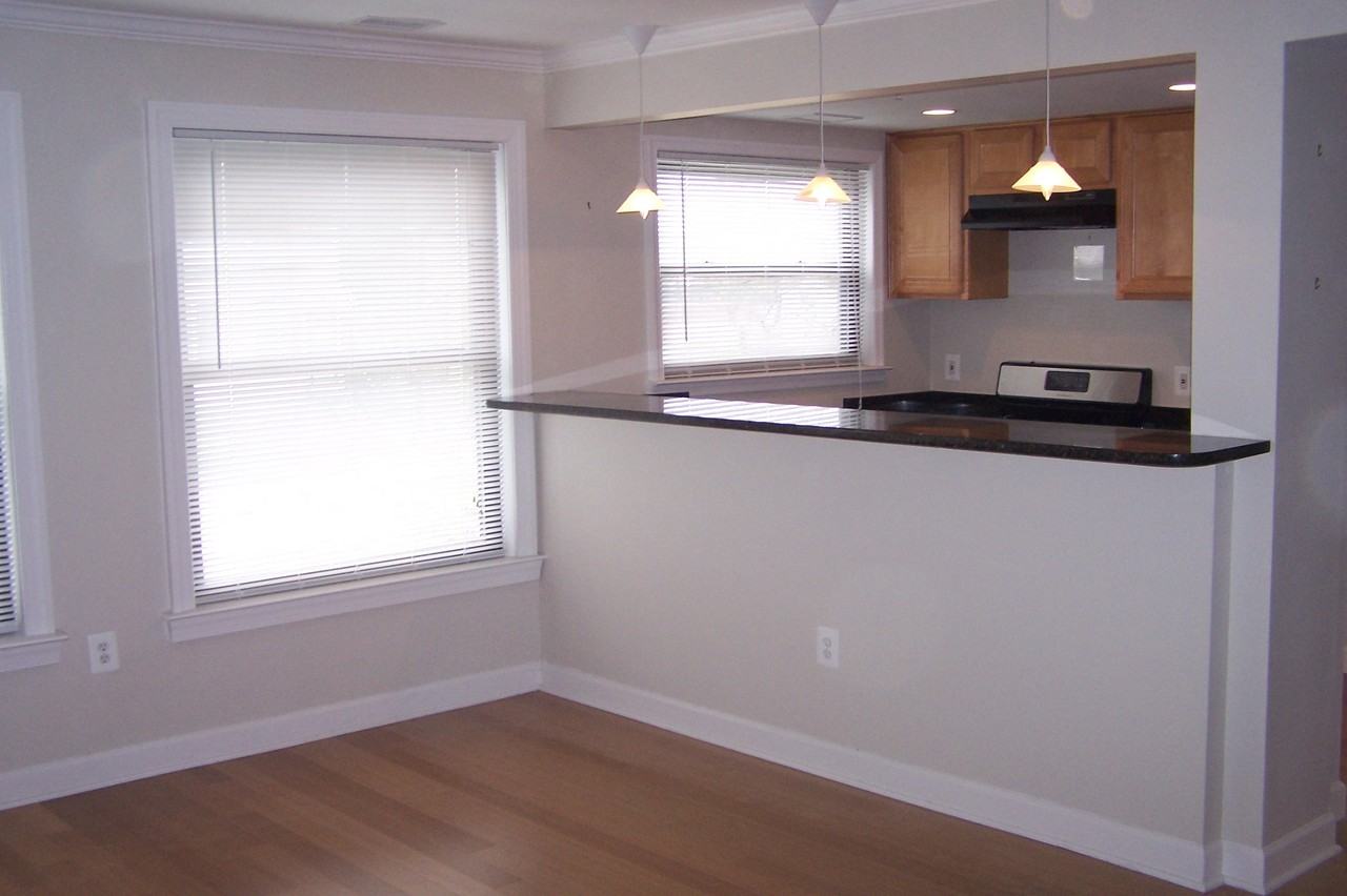 Longfellow Arms - Photo 2 of 13