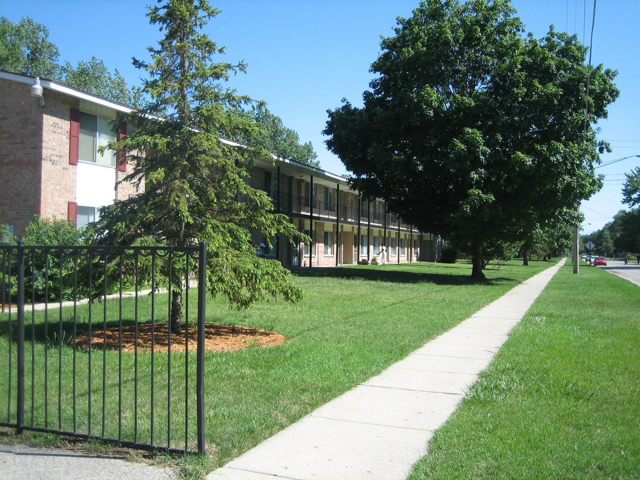 Arbor Park Apartments - Photo 3 of 20