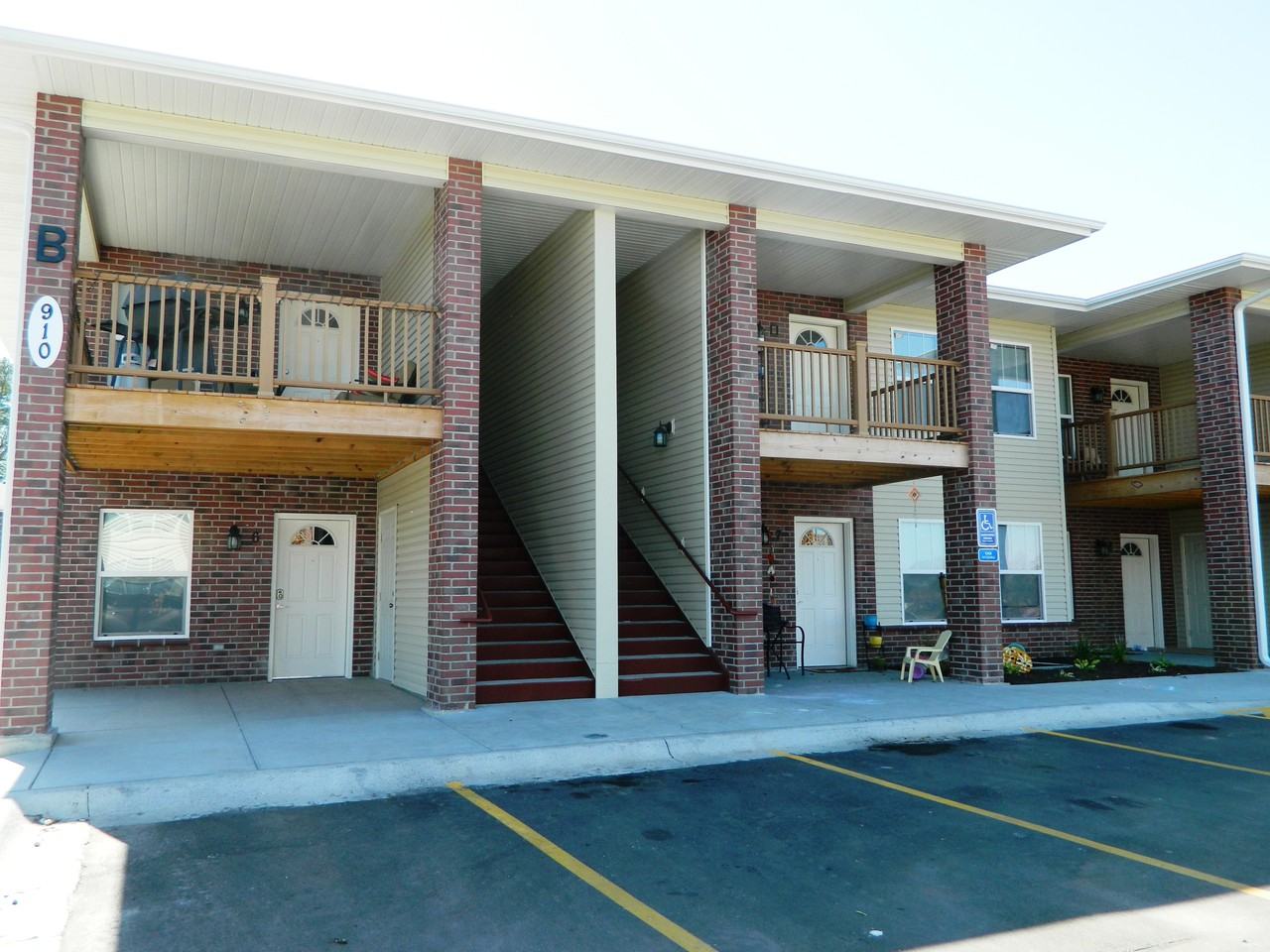 Creekside Village - Photo 3 of 18