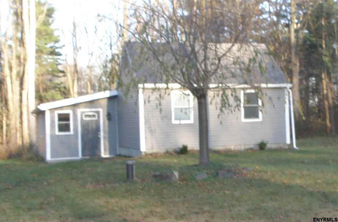 10 Birch Ln - Photo 2 of 23