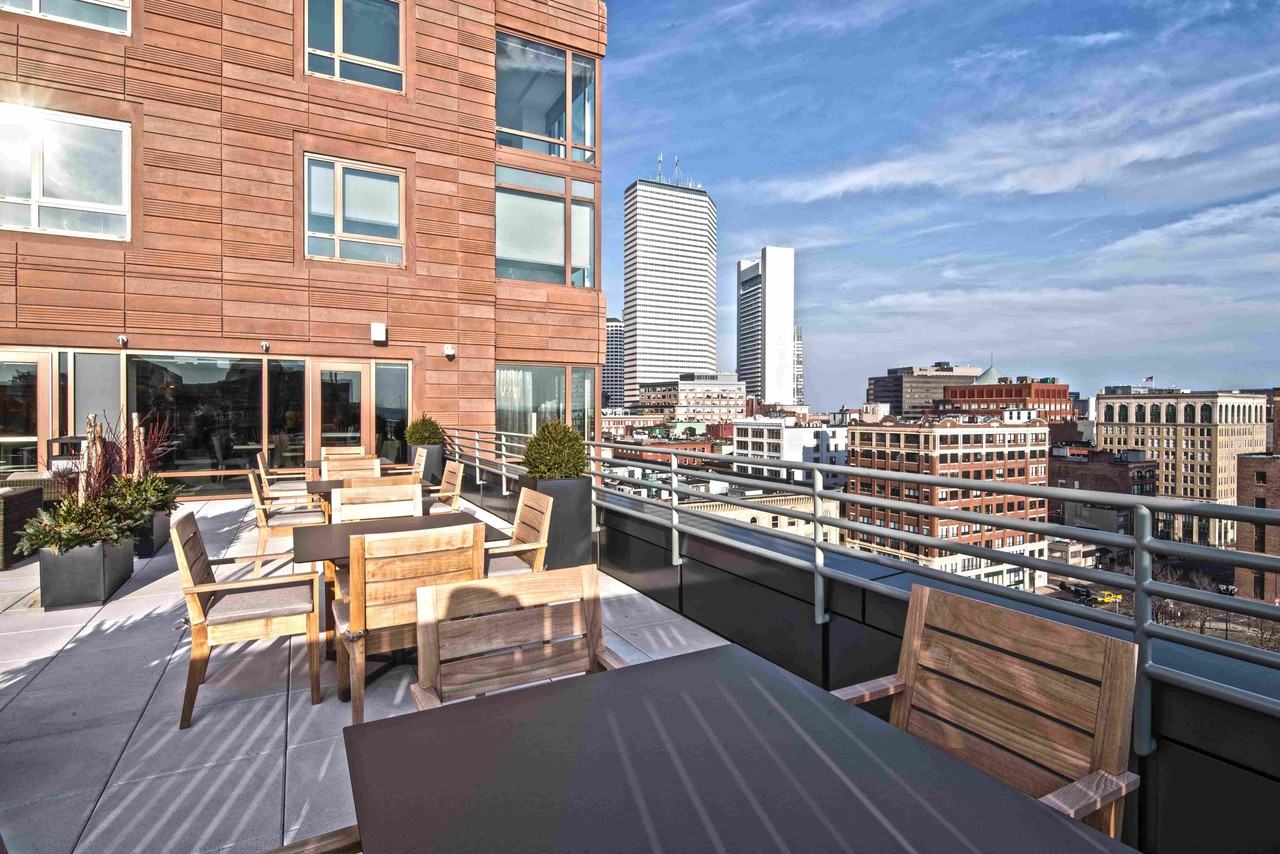 One Greenway - Photo 3 of 26