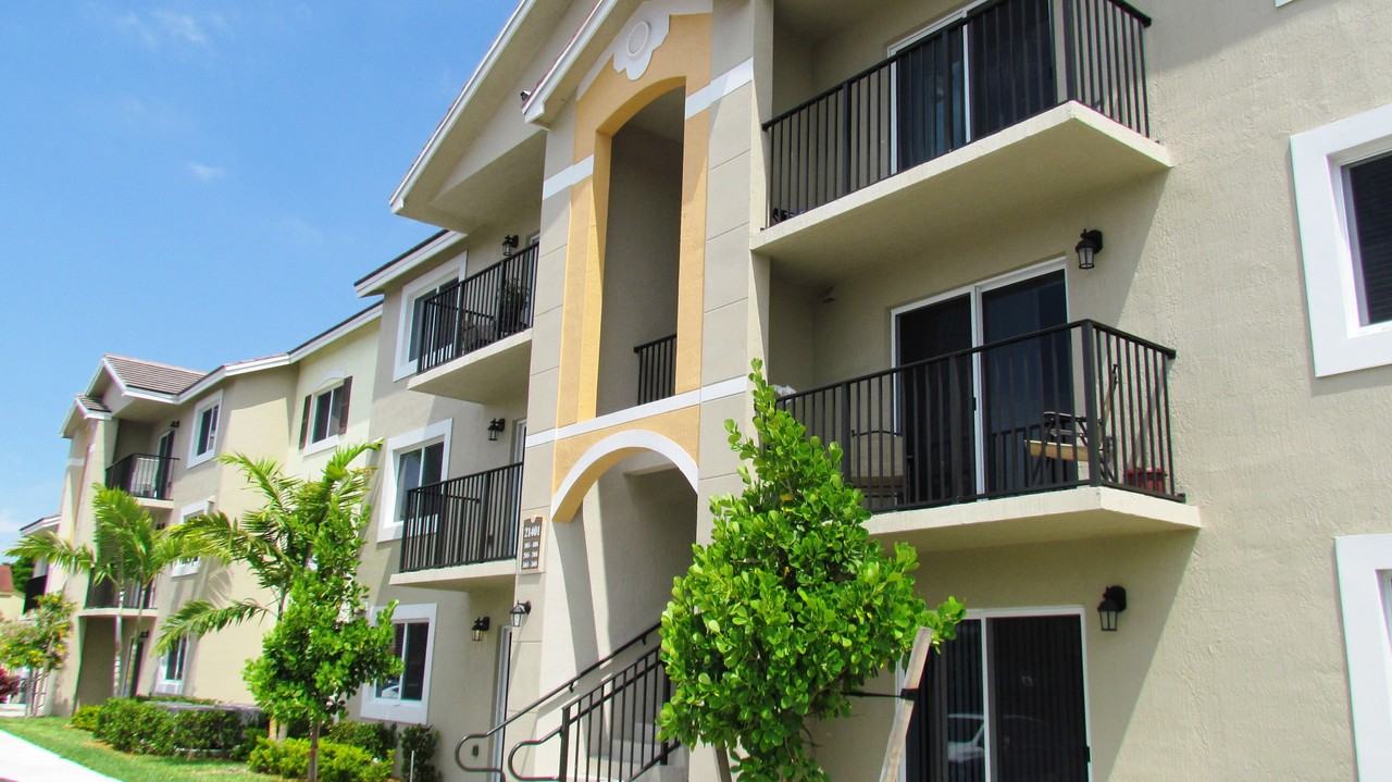 Coquina Place - Photo 3 of 40