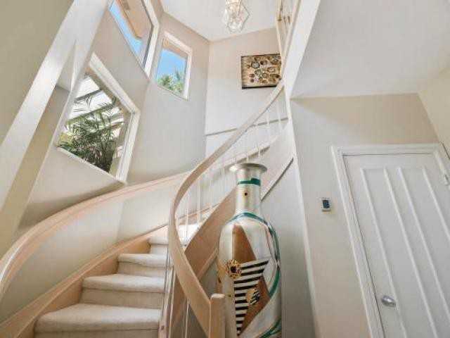 312 Spyglass Way - Photo 2 of 6