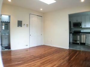 180 Clinton Street #4R