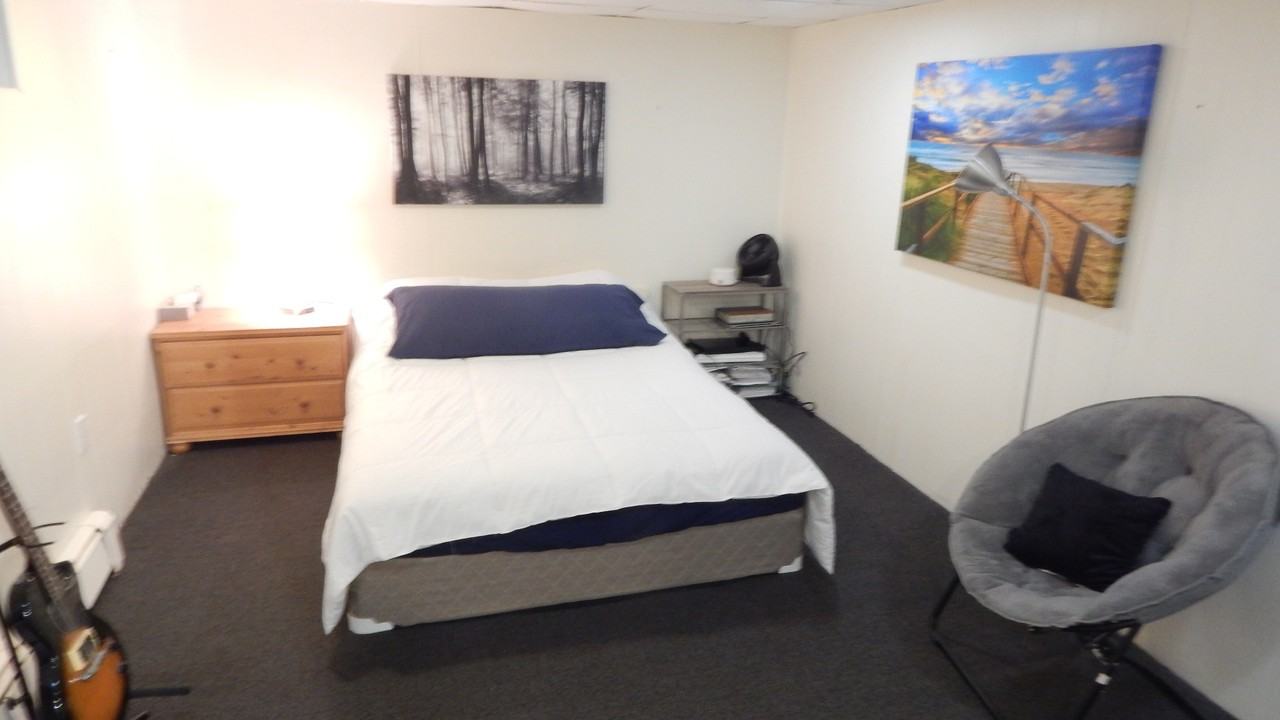 3 Sunset Rd - Photo 2 of 4