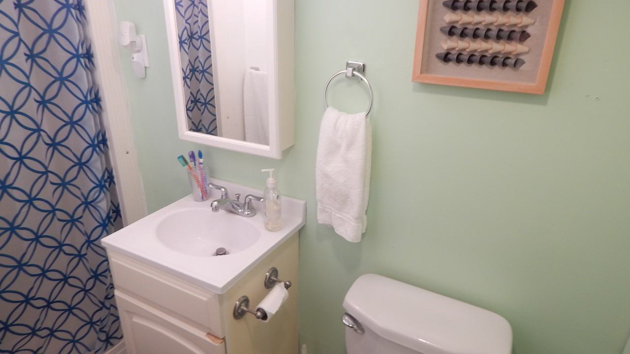 3 Sunset Rd - Photo 3 of 4