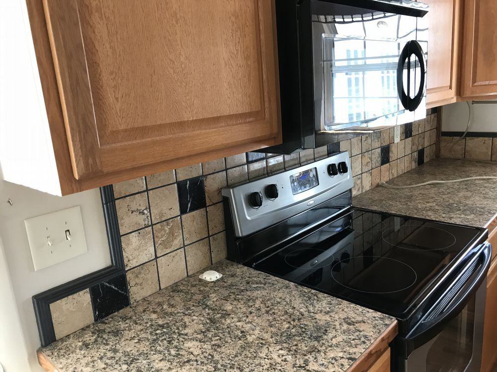 203 NW Seminary Ave - Photo 3 of 8