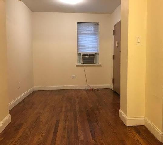 323 Macon Street - Photo 2 of 5