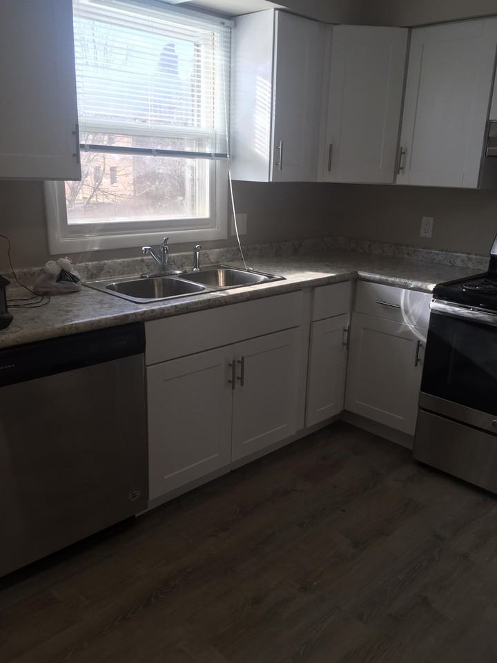 1001 Magnolia Lane - Photo 2 of 10