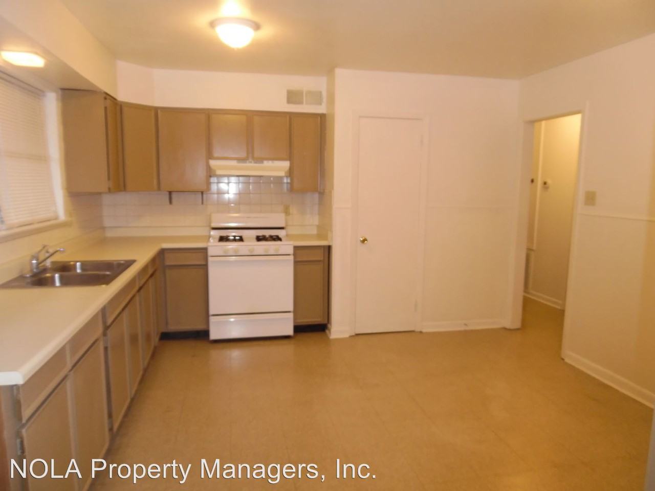 512-514 ORIOLE ST - Photo 3 of 7