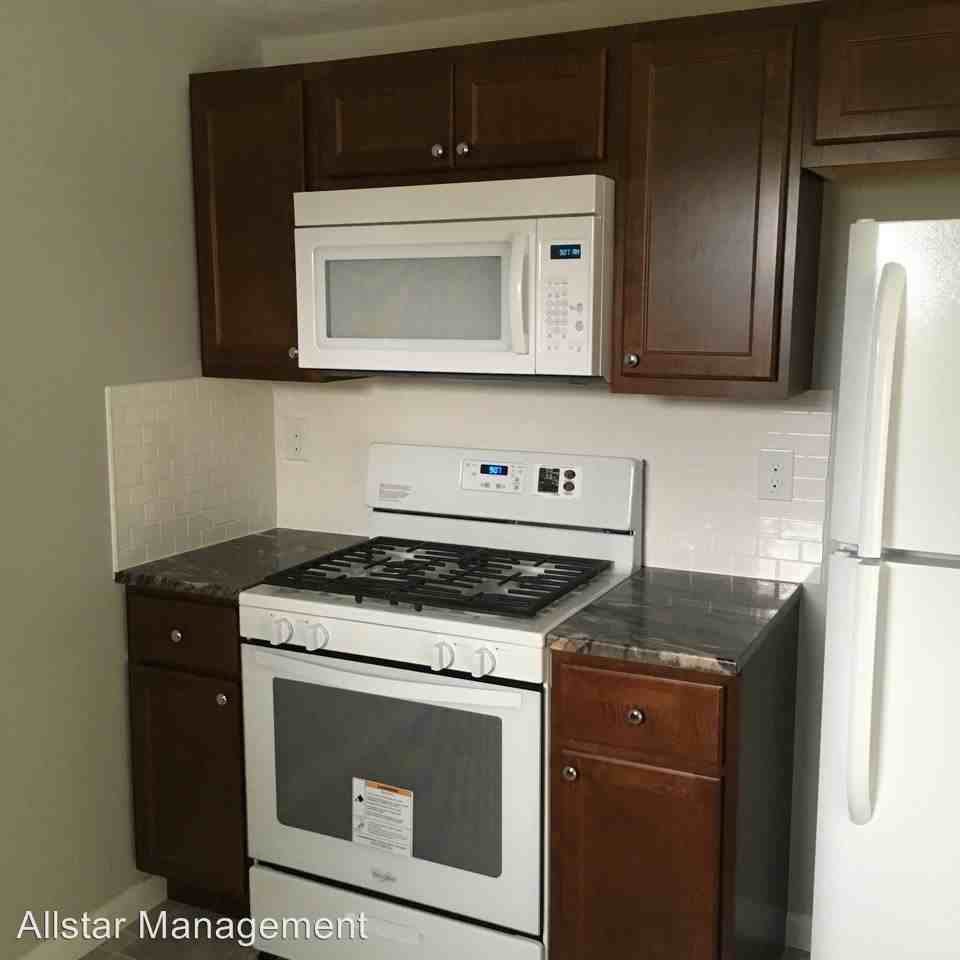 6040 Gilmere Dr - Photo 3 of 15