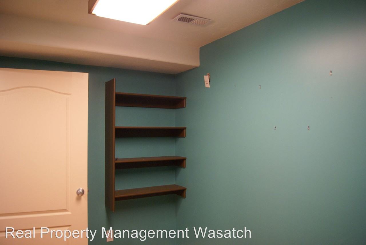 5662 Gold Stone Dr - Photo 3 of 20