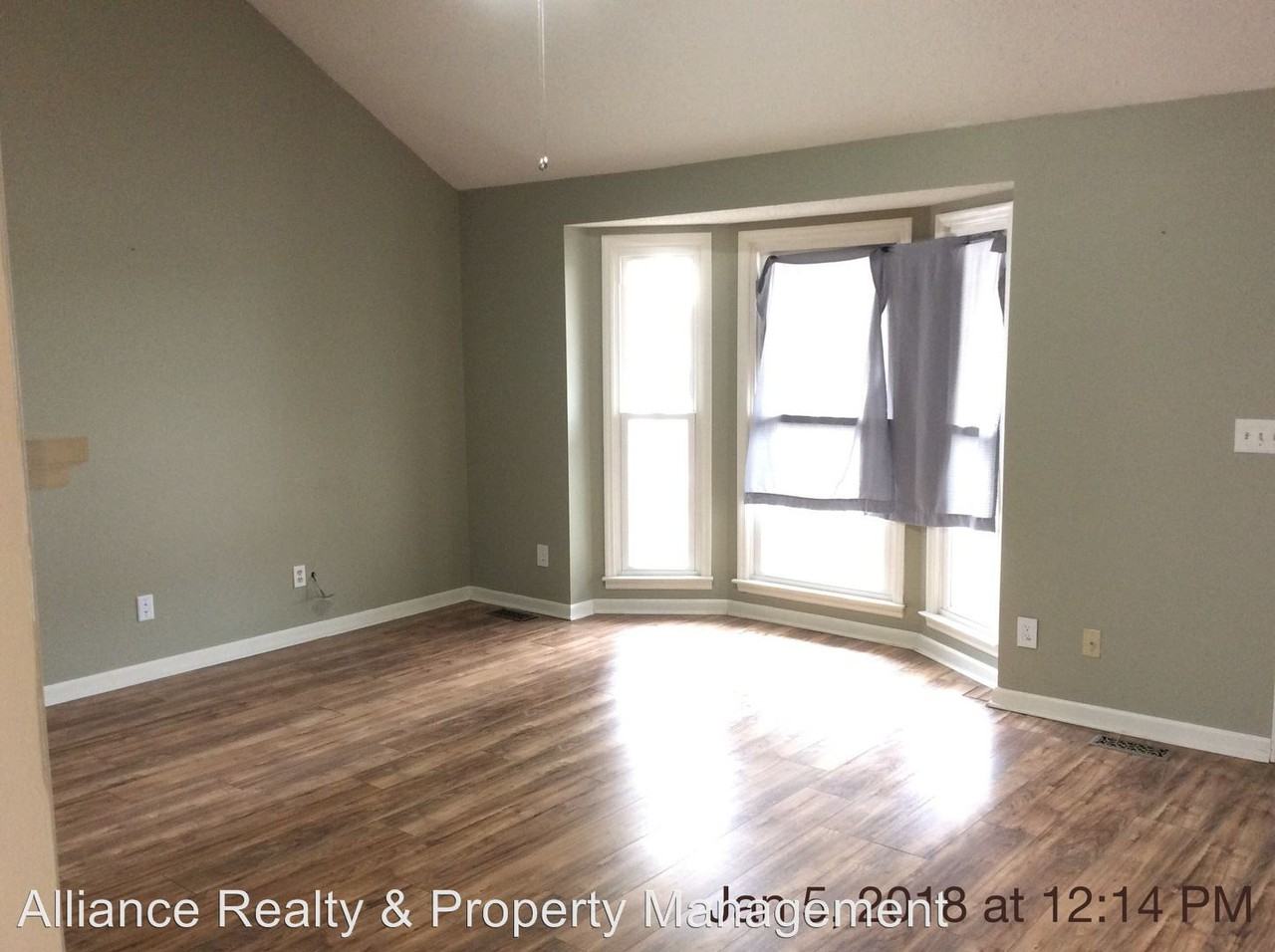 202 Windmeade Cir - Photo 3 of 17
