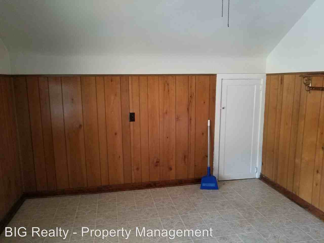 450 Ford St - Photo 3 of 12