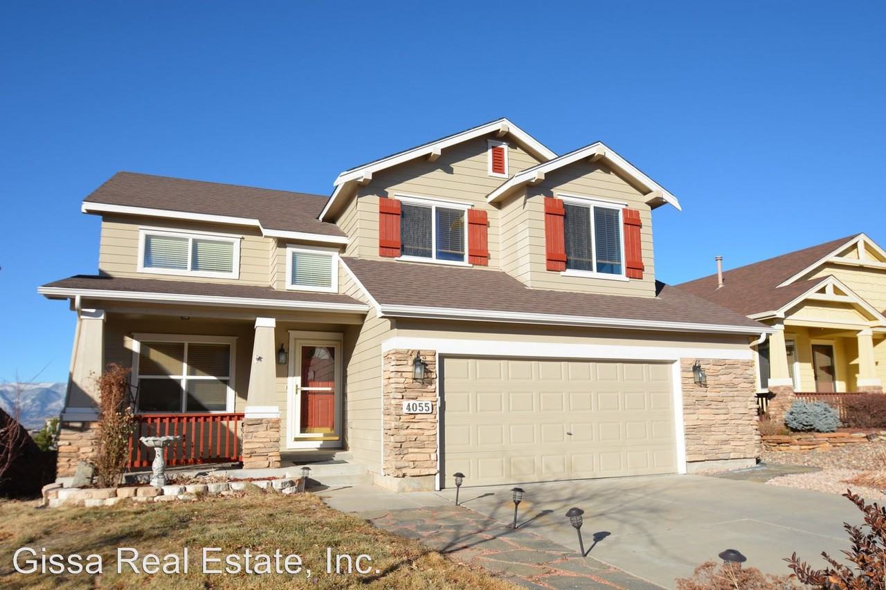 4055 Morning Glory Rd - Photo 2 of 37