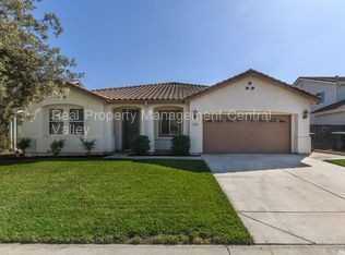 1240 Grebe Ln - Photo 3 of 50