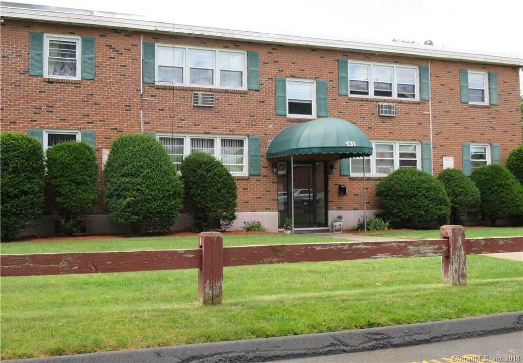 131 Milford St Ext #4A - Photo 2 of 14