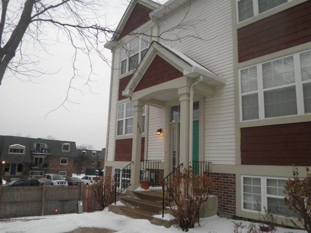 1656 Apple Tree Ln - Photo 2 of 26