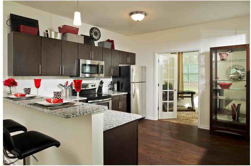 Residences at Vista Square - Photo 2 of 5