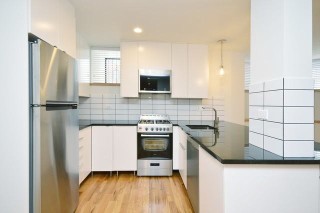 13547 S Indiana Ave - Photo 3 of 9