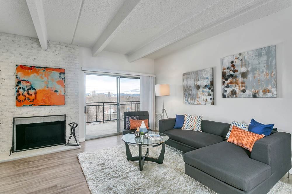 1311 Cook - Photo 6 of 42