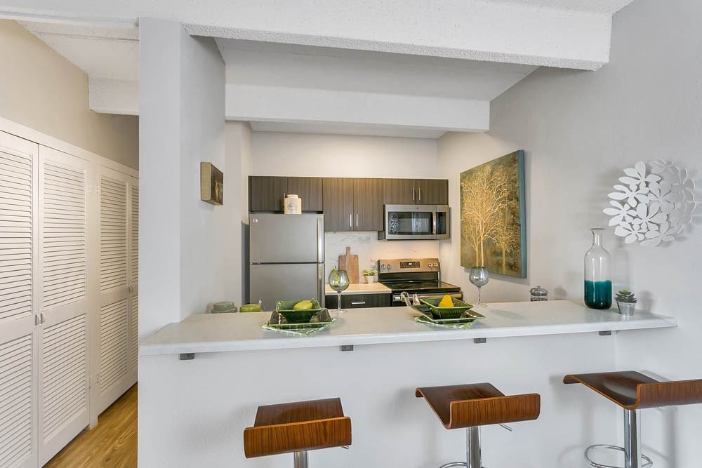 1311 Cook - Photo 3 of 42