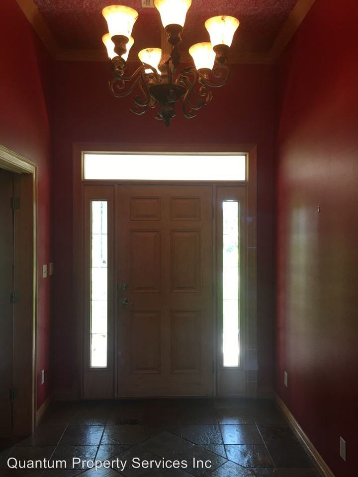 13223 Terry Trail - Photo 2 of 14