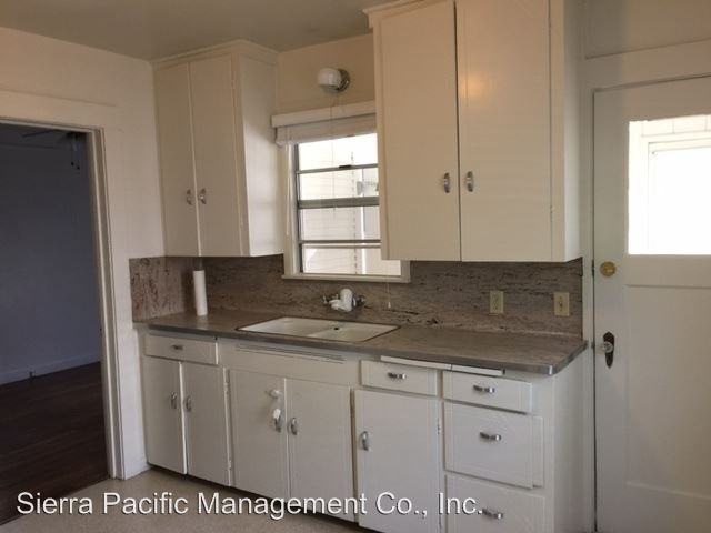 315 Webster St - Photo 2 of 5