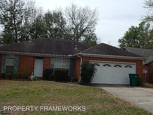 4516 Parkwood Ln - Photo 2 of 22