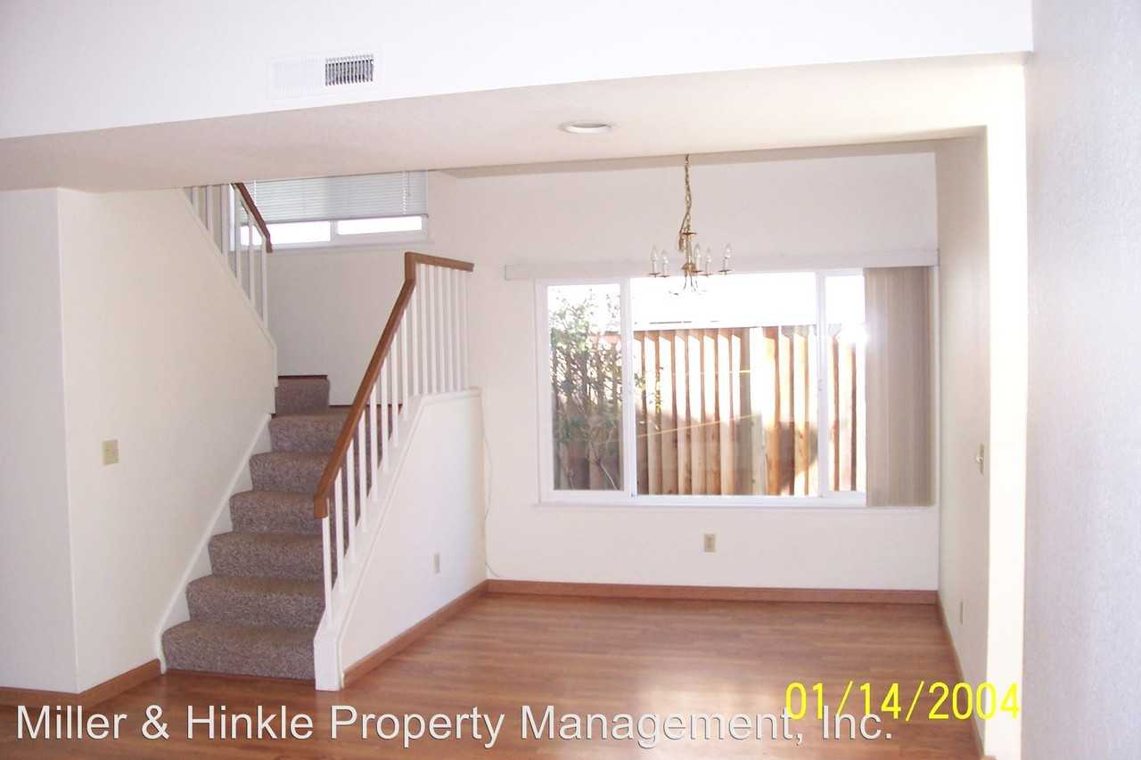 2922 Vista Creek Dr - Photo 3 of 9