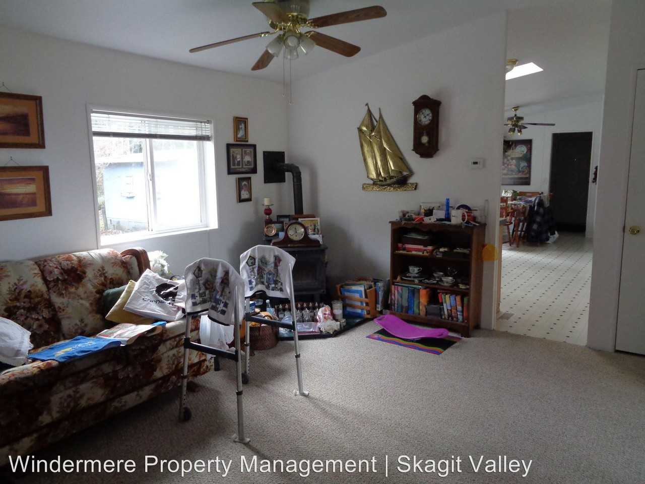 10149 Halloran Rd - Photo 3 of 24