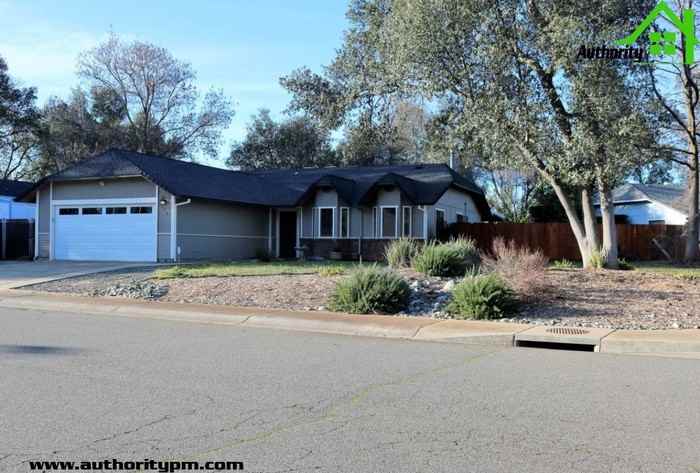 1652 Galaxy Way - Photo 2 of 35