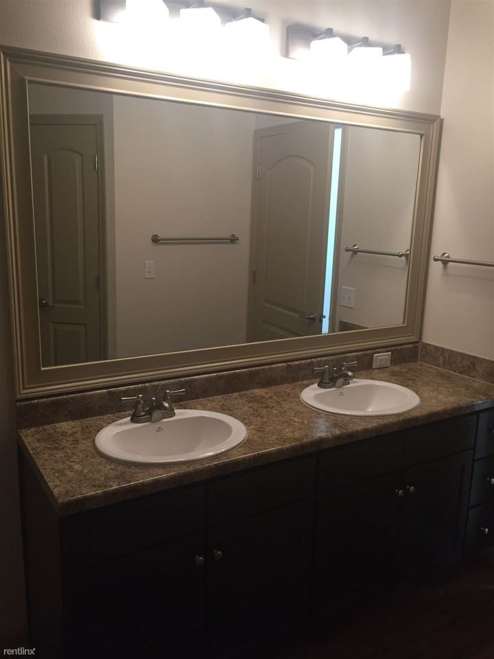 9417 Dowden Rd - Photo 3 of 9