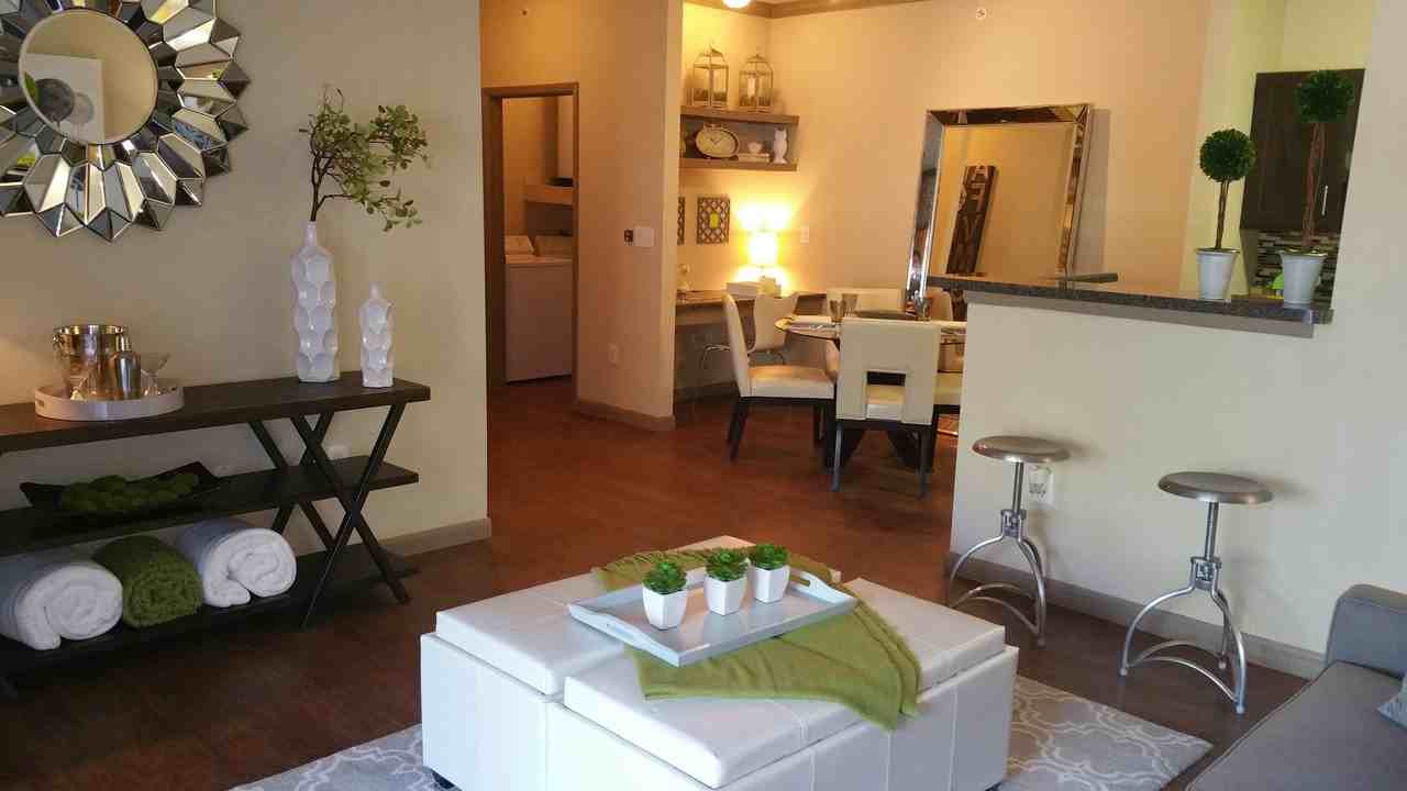 The Parq on the Boulevard - Photo 3 of 35