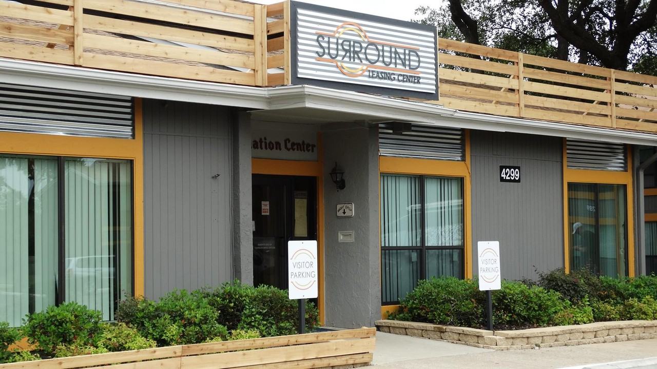 Surround, The - Photo 2 of 23