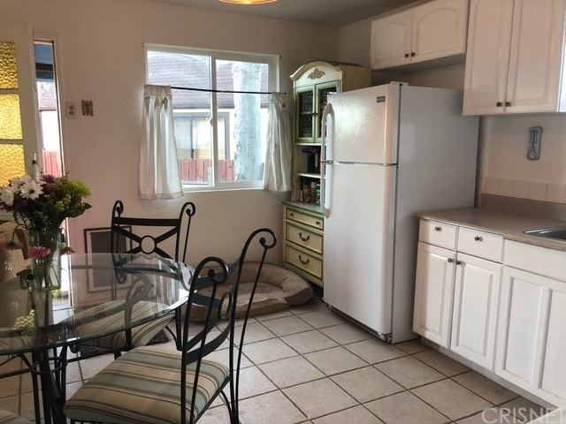 17506 Elizabeth Lake Rd - Photo 3 of 5