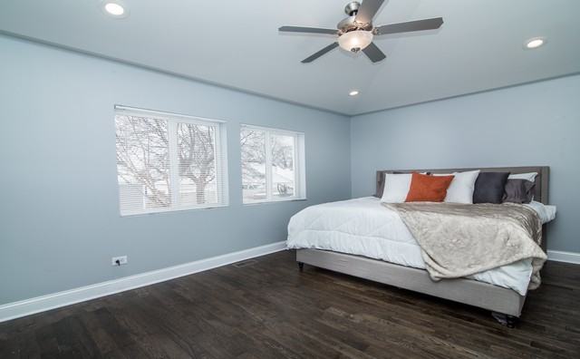 9334 Utica Ave - Photo 3 of 8